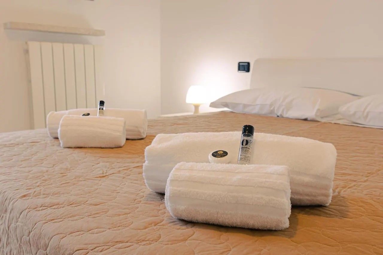 House 39 - Royal Welcome Verona Apartment