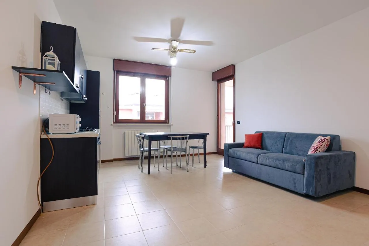 House 39 - Royal Welcome Verona Apartment